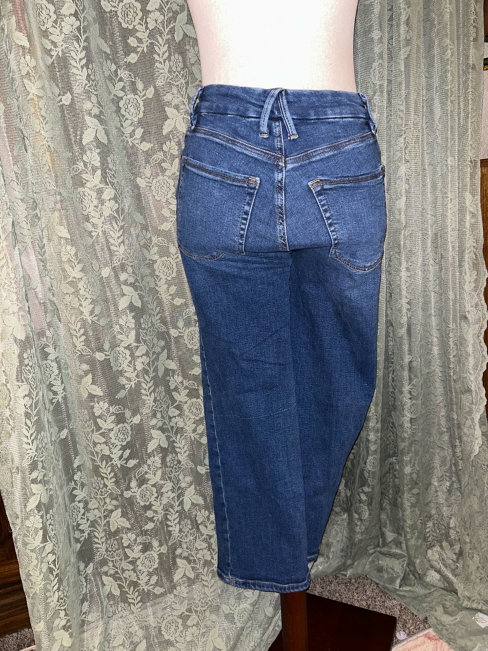 Good American High-Waist Wide-Leg Women’s Jean Capris - Picture 2 of 4